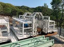 超小旋回式バックホウ(鉄・ゴムクローラ式) ZX15UR｜積算資料・単価