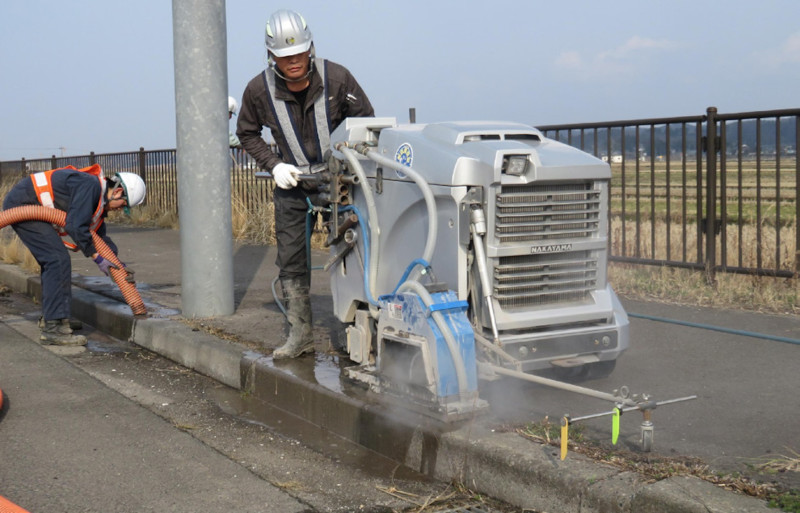 防草カッター工法の詳細